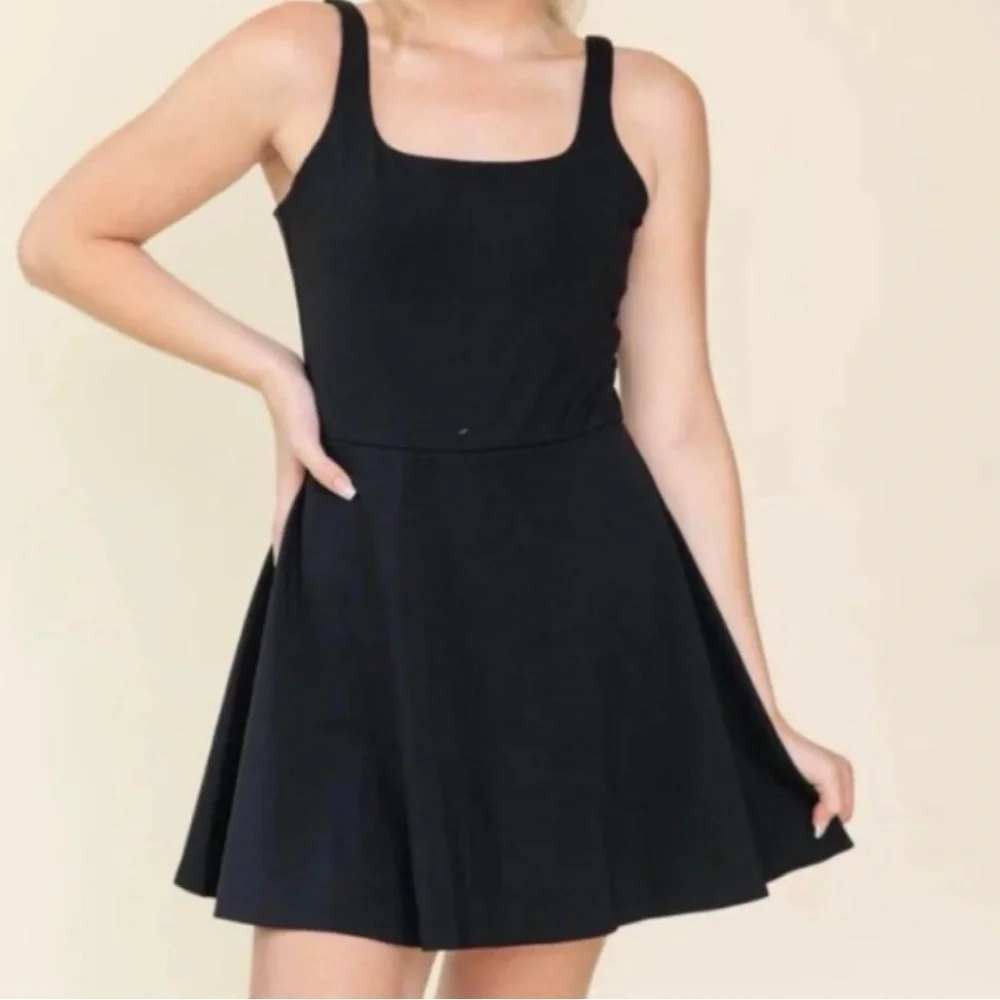 Spanx Get Moving Exercise Dress Womens Large Black Excellent Activewear Skort